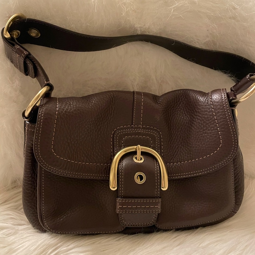Brown Coach Shoulder bag!